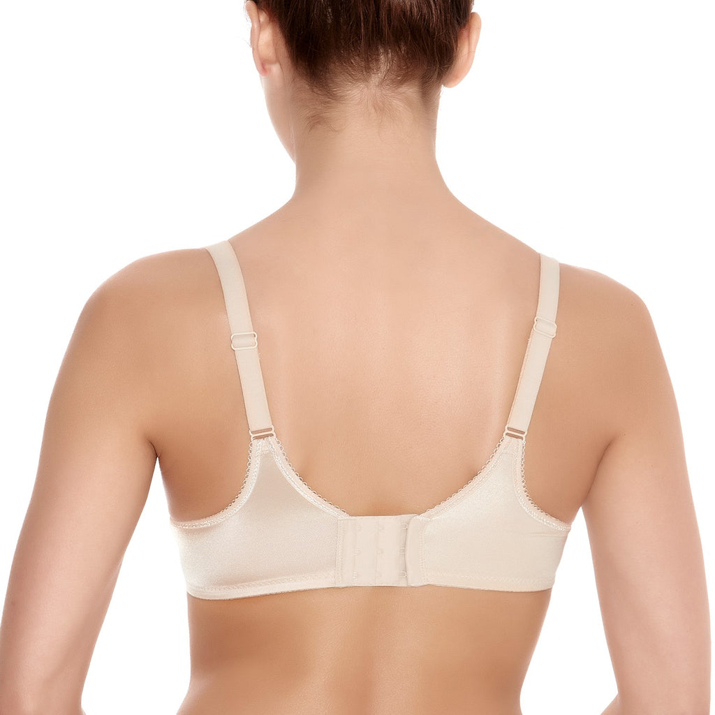 Basic Beauty Ivory Spacer Contour Bra from Wacoal