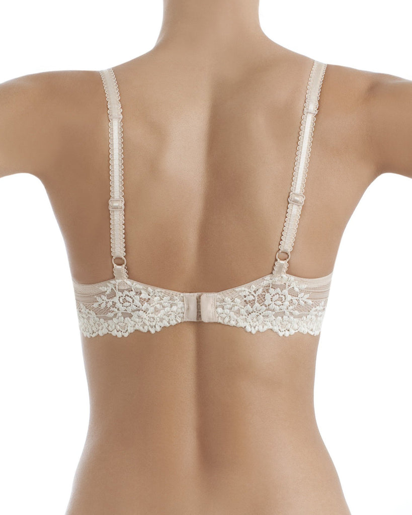 Wacoal Embrace Lace Naturally Nude / Ivory Underwired Bra